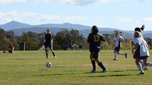 girls-soccer-3-callwell-fields-may-2009-dsc07457